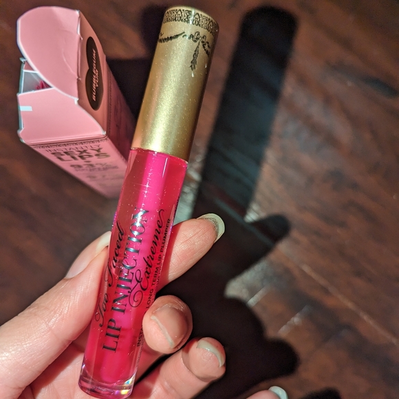 BNIB Too Faced Extreme Lip Injection - Picture 1 of 5